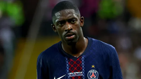 Dembélé em campo com a camisa do PSG. Foto: Francesco Scaccianoce/Getty Images