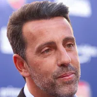 Edu Gaspar, alvo do Flamengo, tem dois anos de contrato com o Forest