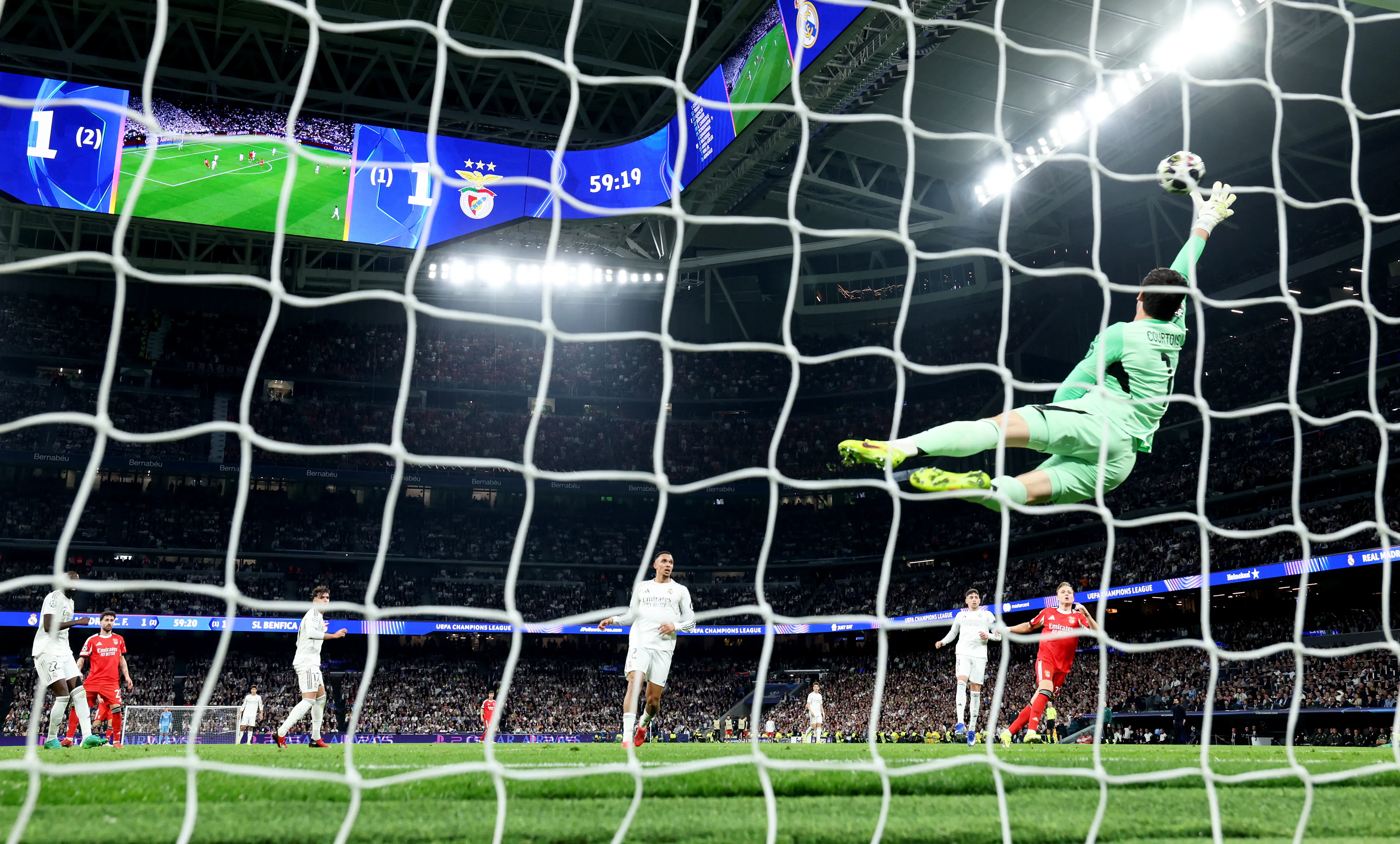 Courtois não deixará o Real Madrid. Foto: Clive Brunskill/Getty Images