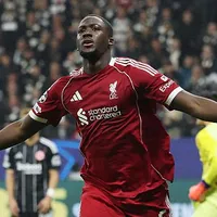 Barça estuda apresentar oferta para ter Konaté, dos Reds