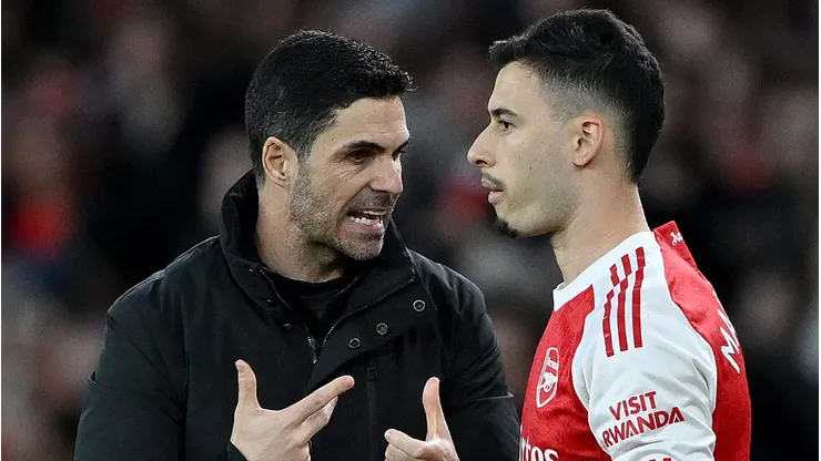 Arsenal prepara barca de saídas. Foto: Shaun Botterill/Getty Images