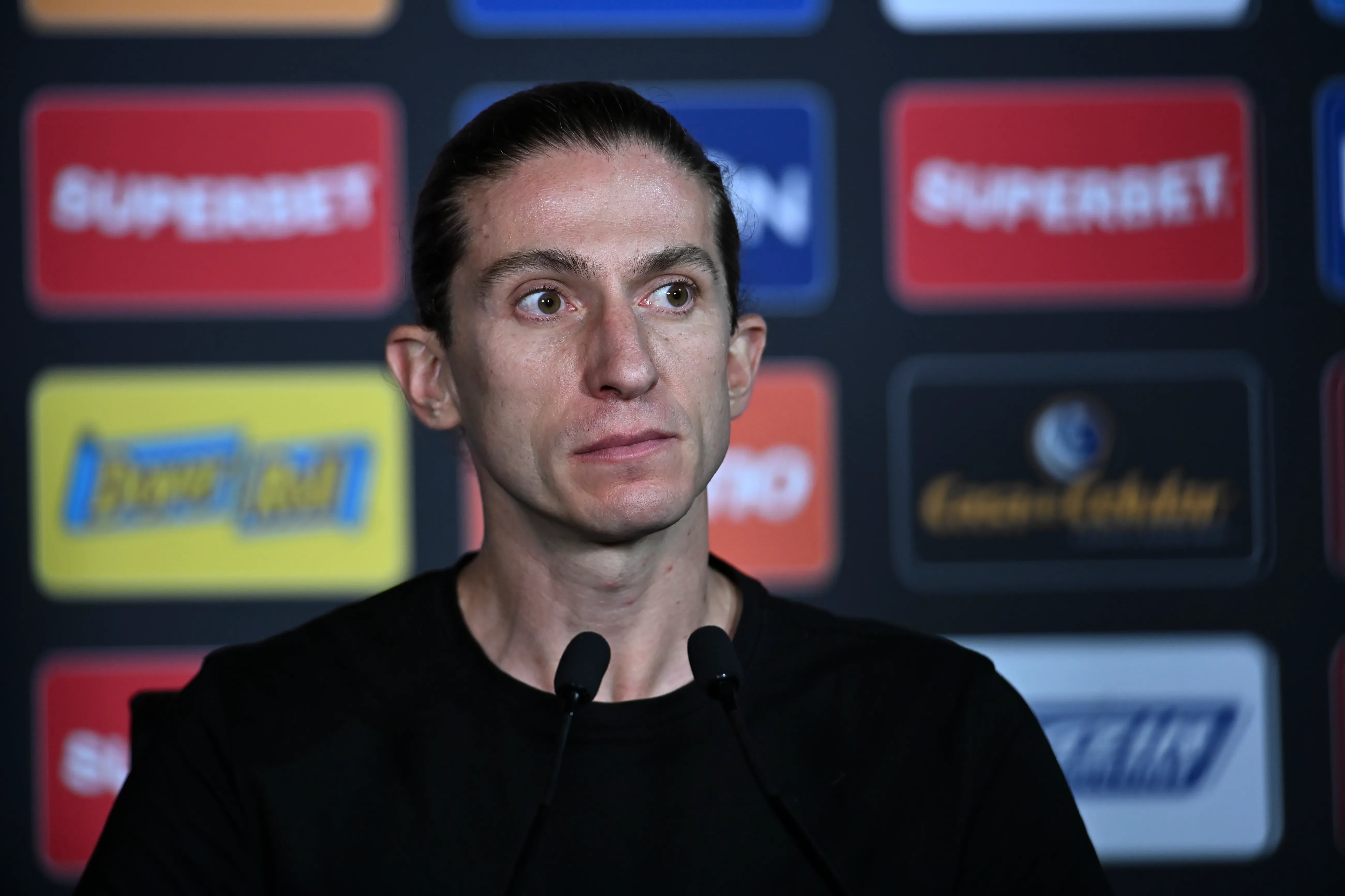 Filipe Luís está sem clube (Foto: Ton Molina/Getty Images)