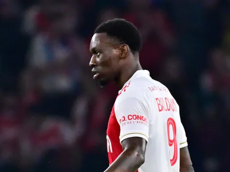 Balogun e Monaco impõem derrota amarga ao PSG em Paris