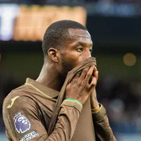 Juventus pode tirar Michael Kayode da Premier League