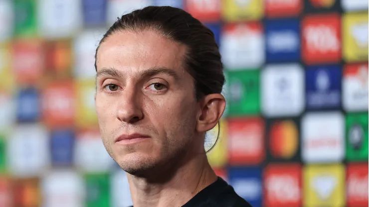Filipe Luís pode estar na cobertura da Copa do Mundo (Photo by Buda Mendes/Getty Images)