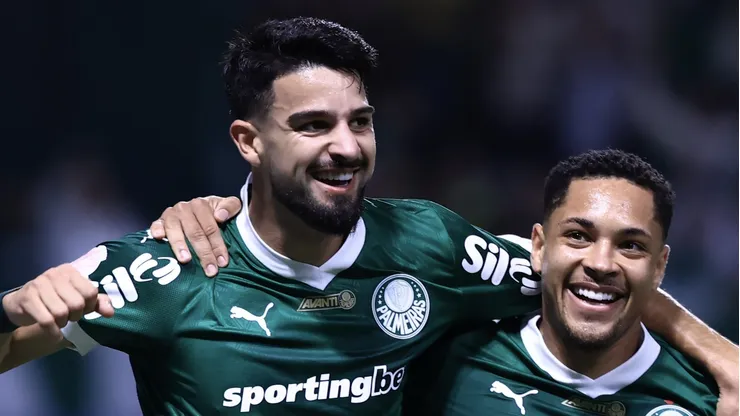 Flaco López pode ir para o Atlético de Madrid em troca por Thiago Almada. Foto: Marcello Zambrana/AGIF
