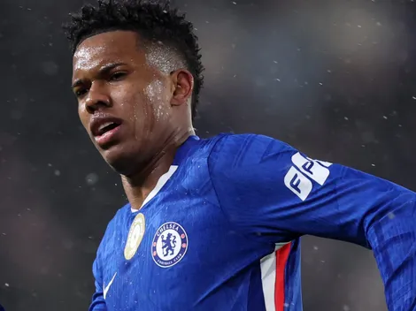 Chelsea barra interessados em Estêvão e projeta renovação do brasileiro