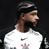 Memphis Depay destaca André após interesse do Milan