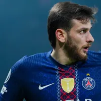 Kvaratskhelia entra na mira do Manchester United