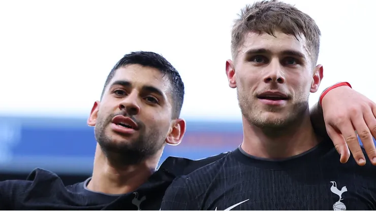 Cristian Romero e Micky Van de Ven. (Photo by Molly Darlington/Getty Images)