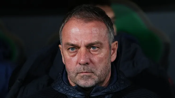 Hansi Flick, técnico do Barcelona. (Foto: Angel Martinez/Getty Images)