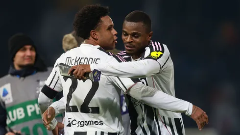 Pierre Kalulu e McKennie, pela Juventus. (Foto:  Gabriele Maltinti/Getty Images)
