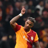 Galatasaray bate o Liverpool e sai na frente nas oitavas de final