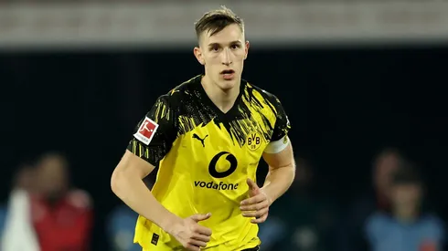 Real Madrid dá um passo atrás pela contratação de Nico Schlotterbeck. (Photo by Christof Koepsel/Getty Images)

