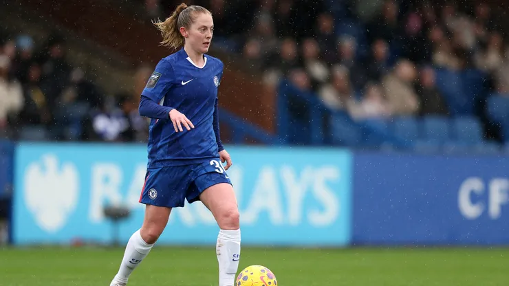Keira Walsh, jogadora do Chelsea, comenta sobre seus primeiros dias no clube - Foto: Jasper Wax/Getty Images