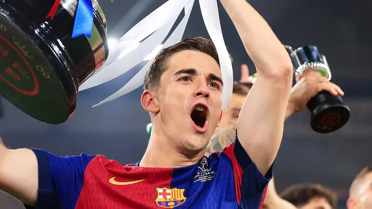 Barcelona pode ter Gavi em campo após 6 meses contra o Sevilla. (Photo by Fran Santiago/Getty Images)