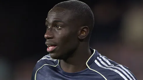 Mendy deve desfalcar o Real Madrid nos próximos jogos. (Photo by Jose Manuel Alvarez Rey/Getty Images)
