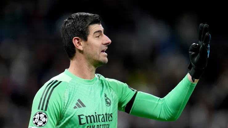 O goleiro Courtois em jogo do Real Madrid (Aitor Alcalde/Getty Images)