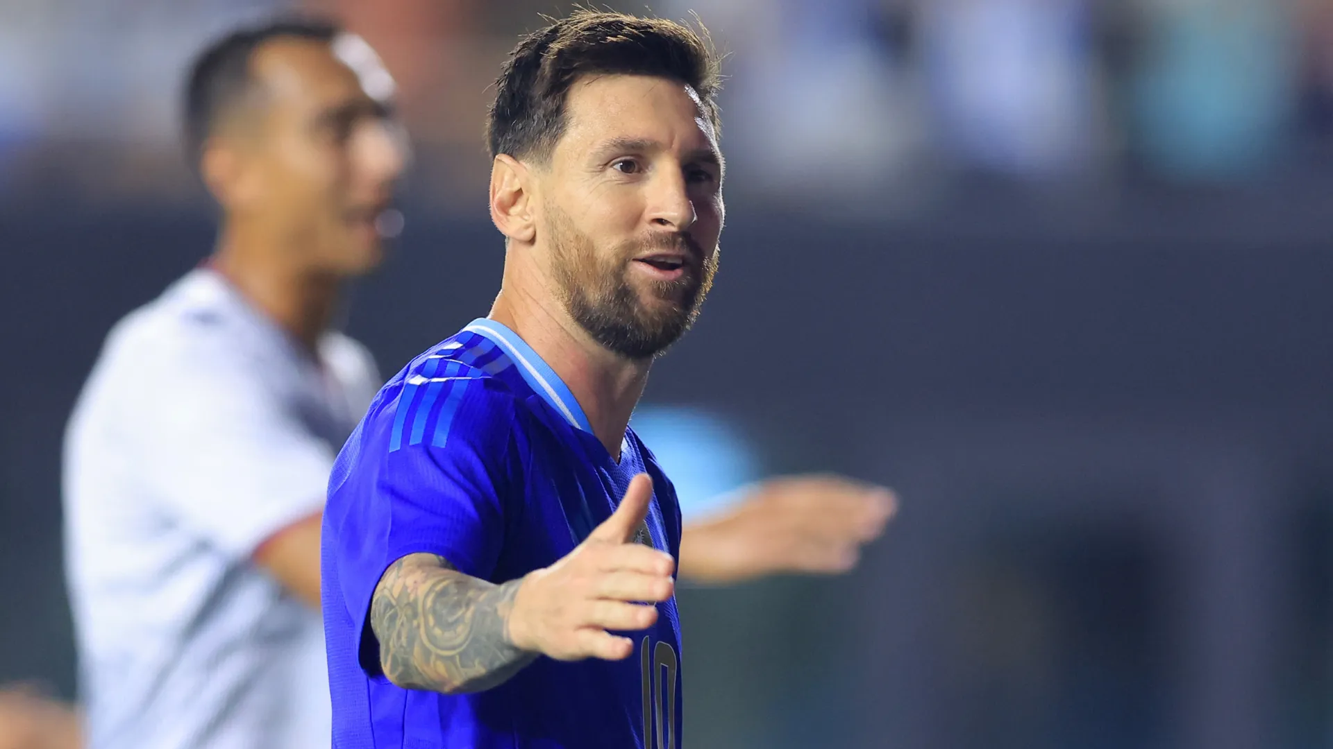 Messi durante partida pela Argentina