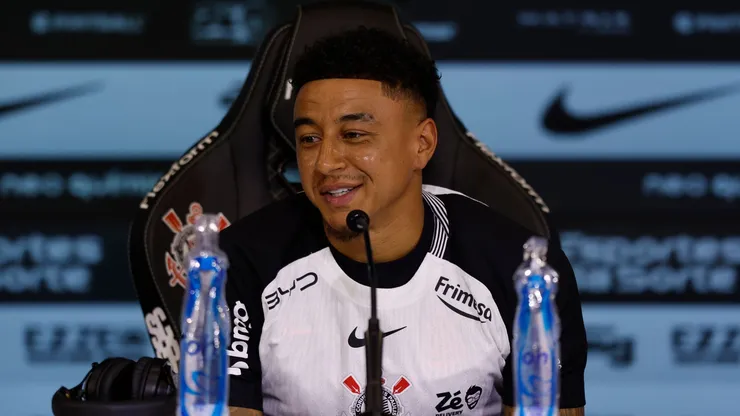 Lingard foi apresentado oficialmente pelo Corinthians
