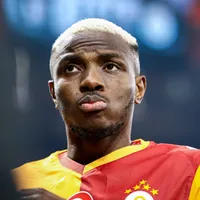 Arsenal quer Osimhen, mas Galatasaray não quer negociar centroavante