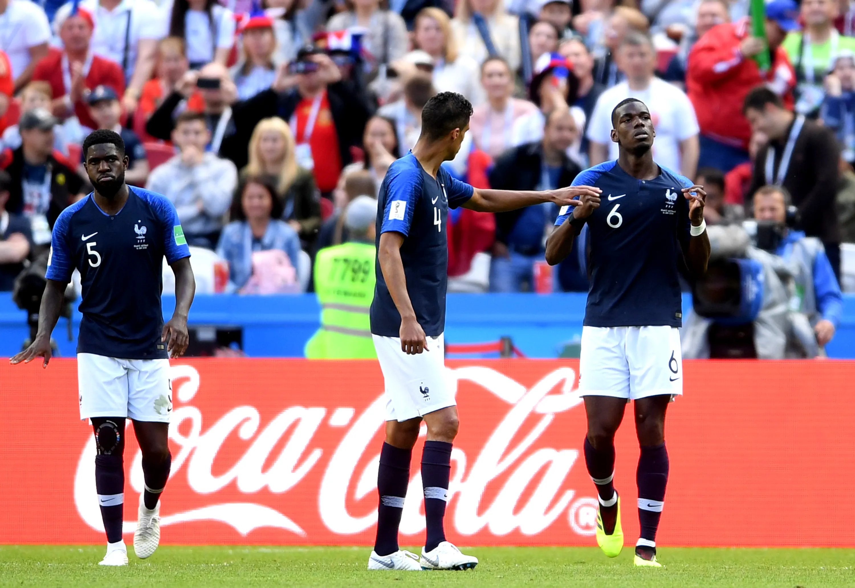 Umtiti e Varane eram grandes destaques da França; Foto: Laurence Griffiths/Getty Images