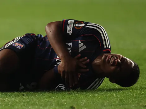 Endrick sofre falta de dois jogadores ao mesmo e vídeo repercute