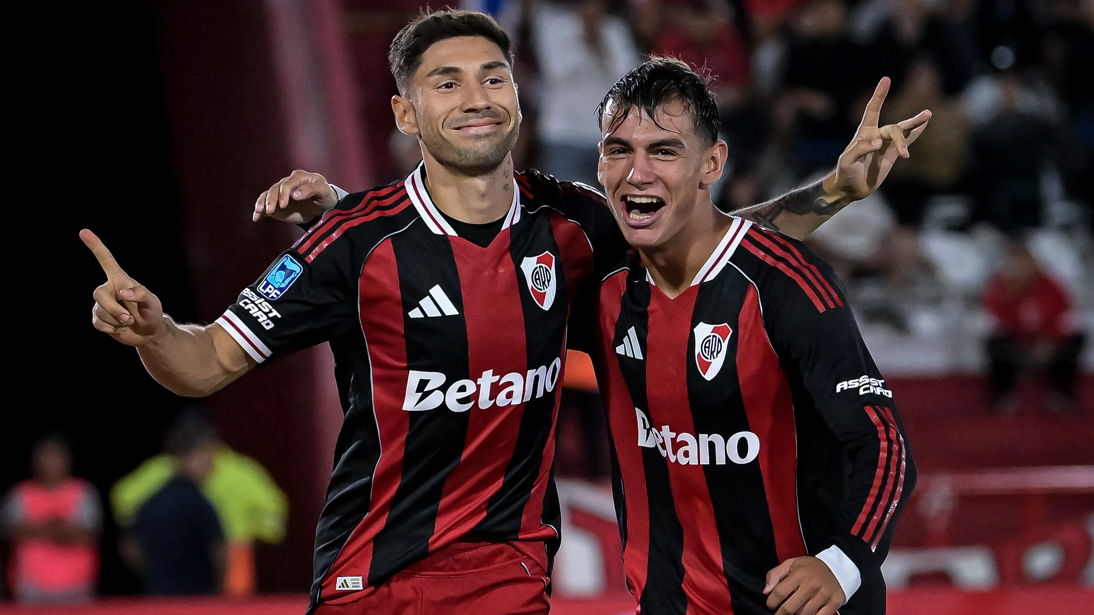 Gonzalo Montiel comemorando gol pelo River Plate. Foto: Marcelo Endelli/Getty Images