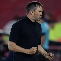 River Plate vence Huracán na estreia de Eduardo Coudet