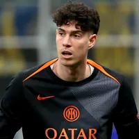 Inter reduz pedida para negociar Alessandro Bastoni com Barcelona