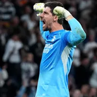 Courtois é o melhor goleiro da história, opina Arbeloa