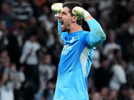 Courtois é o melhor goleiro da história, opina Arbeloa