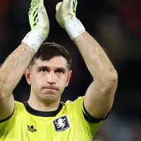 Dibu Martínez quer salário de R$ 30 milhões por ano na Juventus