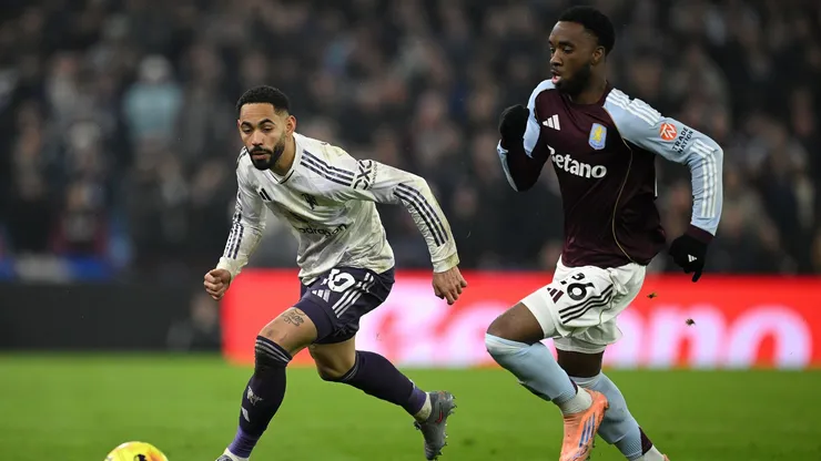 Manchester United e Aston Villa jogam pela Premier League