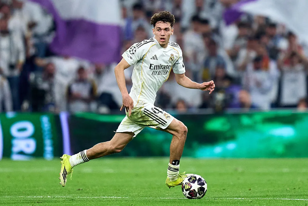 Thiago Pitarch foi titular em Real Madrid x Elche. (Photo by Angel Martinez/Getty Images)