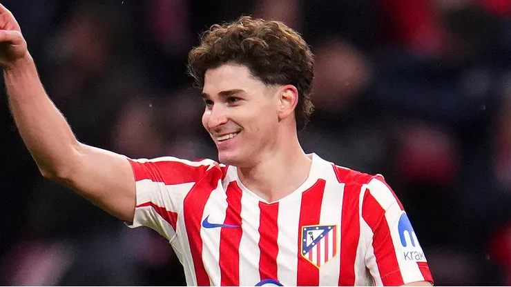 PSG entra na disputa por Julián Alvarez. Foto: Aitor Alcalde/Getty Images