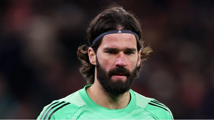Alisson deve voltar ao Internacional após passagem pelo Liverpool. Foto: Lewis Storey/Getty Images