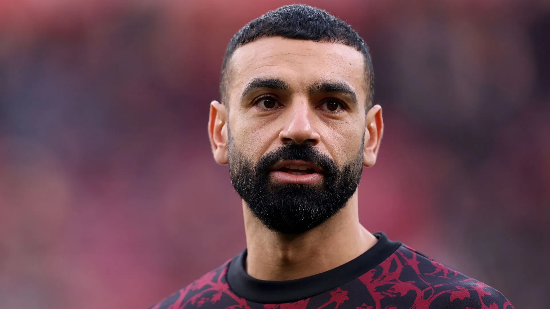 Salah começou no banco de reservas (foto: Carl Recine/Getty Images)