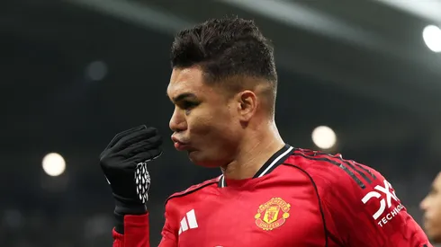 Casemiro brilha em vitória do Manchester United e torcida pede renovação. (Photo by Stu Forster/Getty Images)