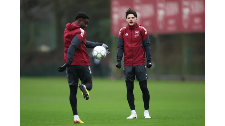 Arsenal inicia negociações para transformar Declan Rice em um dos mais bem pagos do elenco. (Foto de Justin Setterfield/Getty Images)