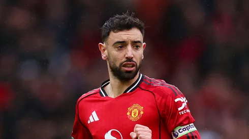 Carrick exige Bruno Fernandes no Manchester United na próxima temporada. (Photo by Lewis Storey/Getty Images)
