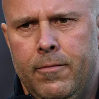 Portal afirma que Arne Slot deve ser demitido do Liverpool