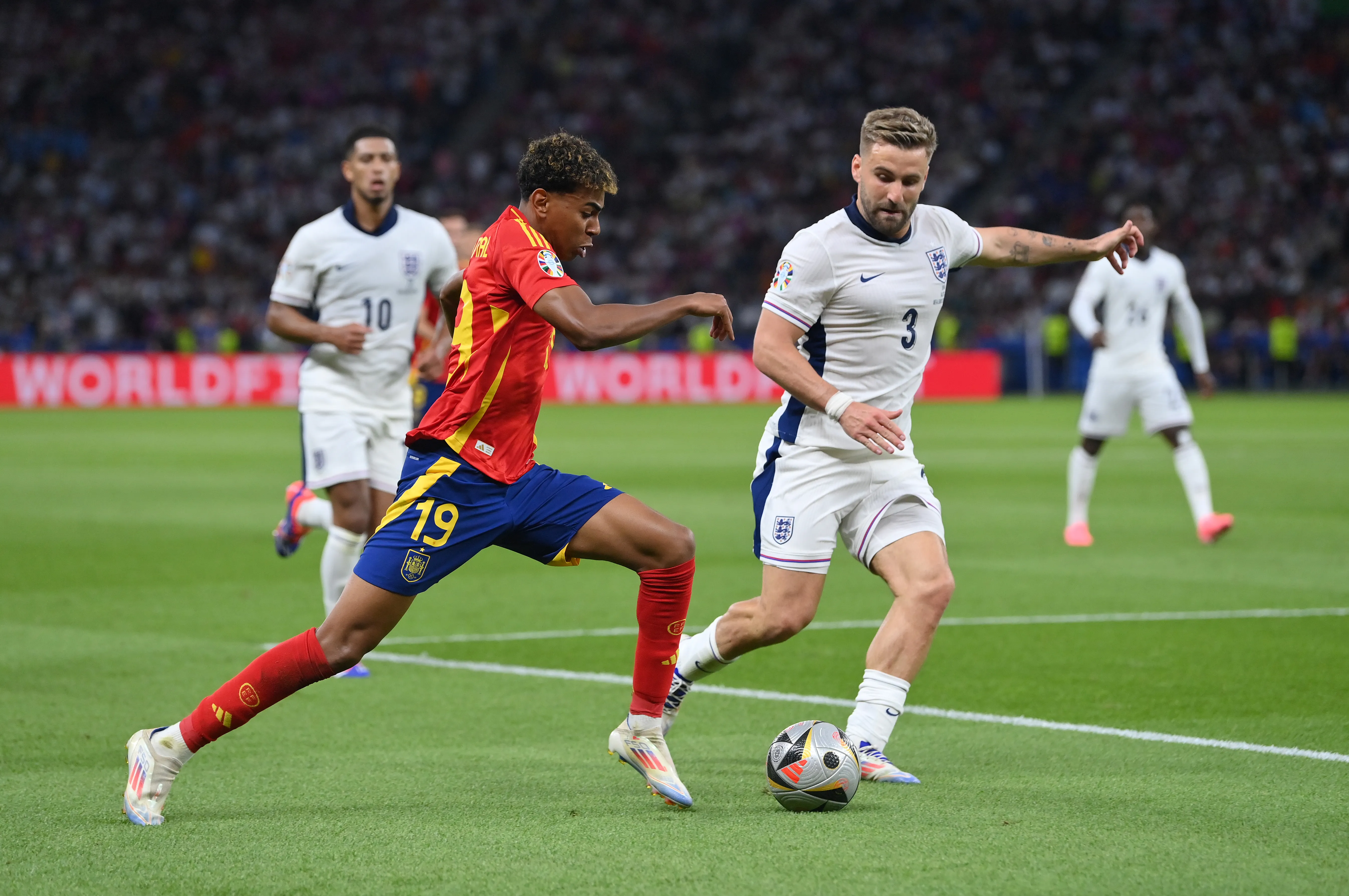 Espanha x Inglaterra na final da Eurocopa. (Photo by Stu Forster/Getty Images)
