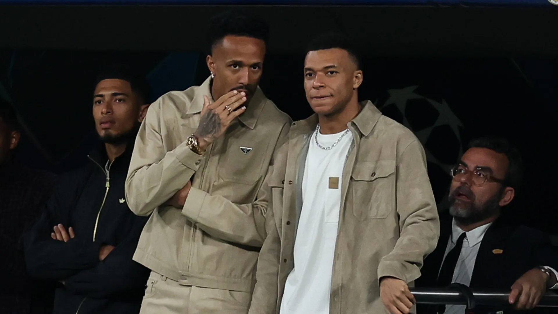 Kylian Mbappé ao lado de Éder Militão e Jude Bellingham