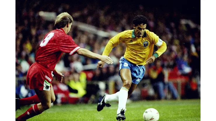 Careca em ação pela Seleção Brasileira em 1991 - Russell Cheyne/Allsport (Getty Images)
