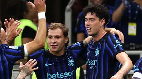 Bastoni abre as portas para o Barcelona. Foto: Marco Luzzani/Getty Images