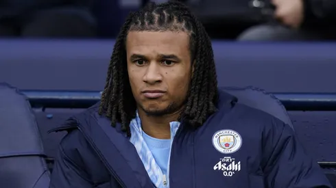 Zagueiro do Manchester City, Nathan Aké, se torna alvo da Internazionale e Milan. Foto: IMAGO / Sportimage