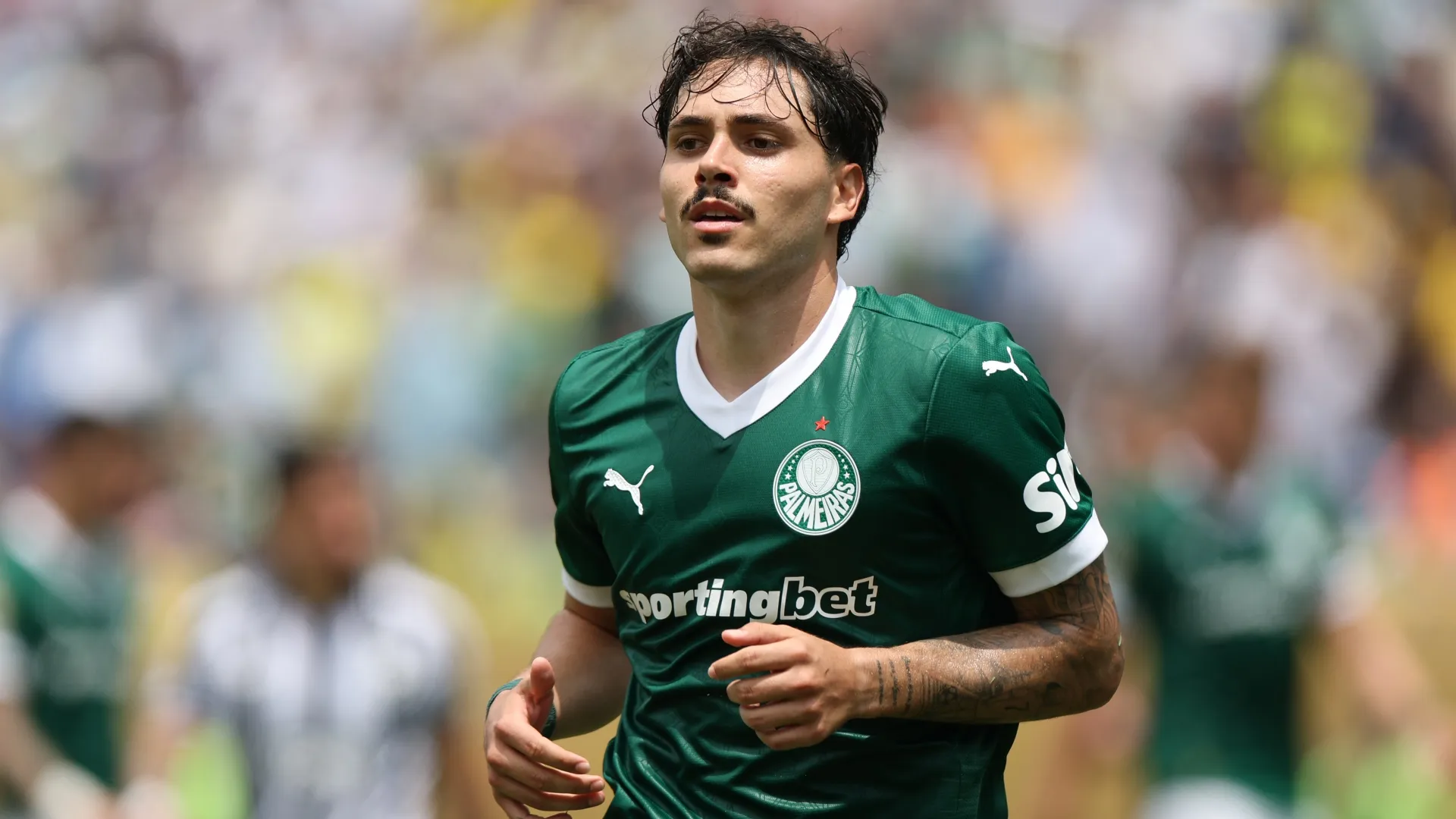 O meia Mauricio em jogo do Palmeiras