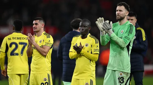 Apesar de vencer o Forest, o Fenerbahçe foi eliminado da Europa League pela soma dos confrontos.