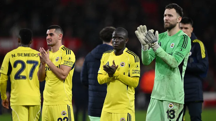 Apesar de vencer o Forest, o Fenerbahçe foi eliminado da Europa League pela soma dos confrontos.